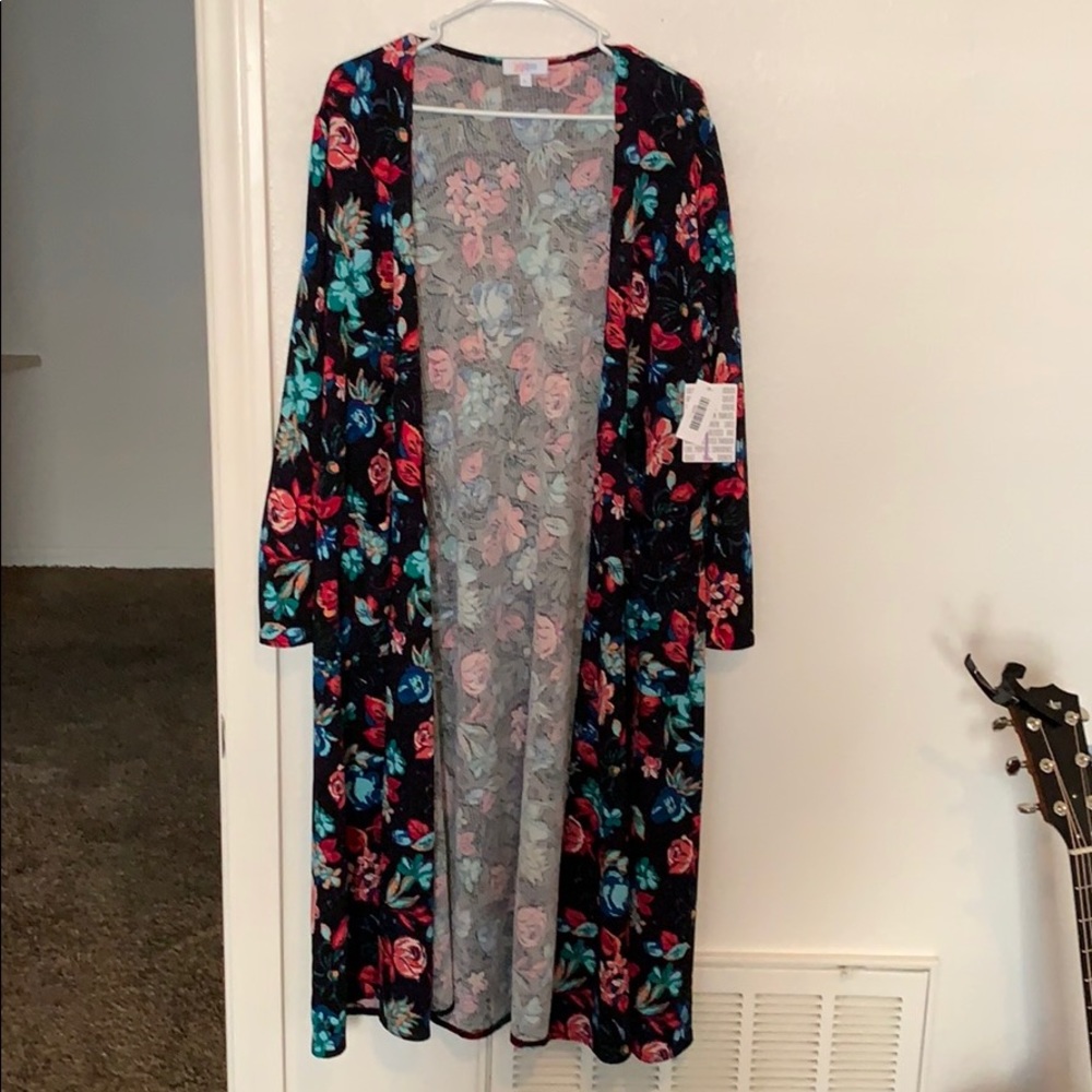 Lularoe Sarah size large